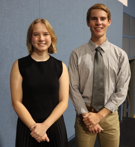 MVL students Halvorson, Manthe named National Merit Commended Scholars